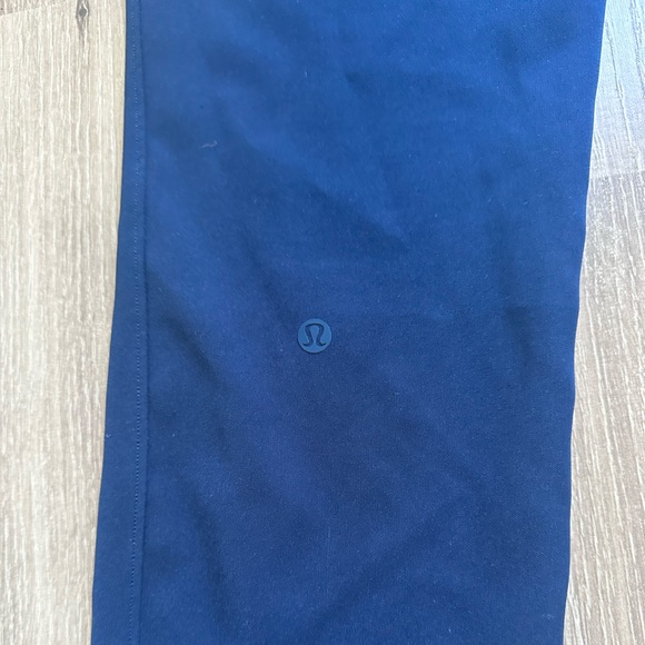 Lululemon On The Fly Crop - Picture 6 of 8